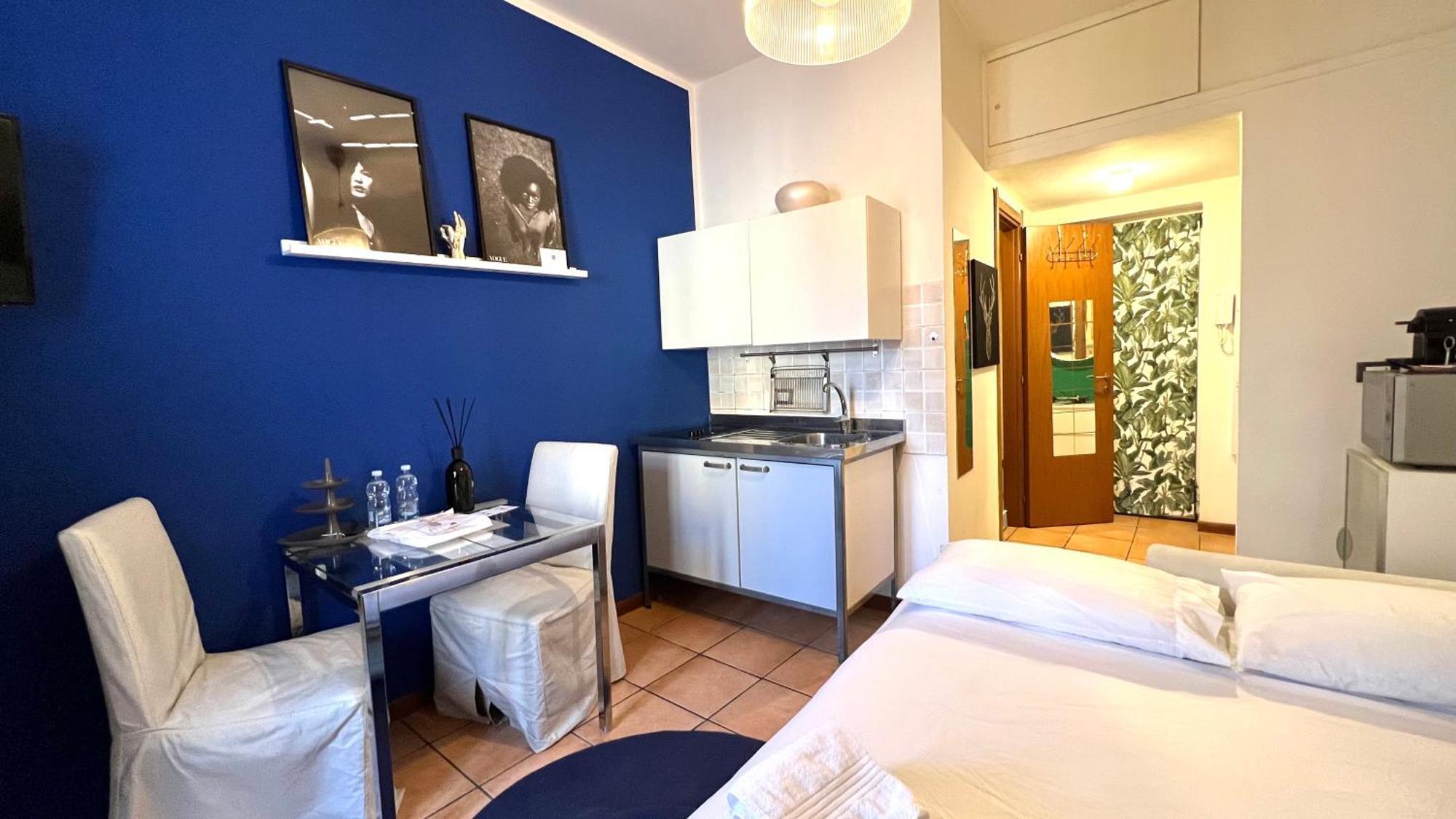 Comecasa Grazioso Monolocale In Porta Romana Apartment Milan Bagian luar foto