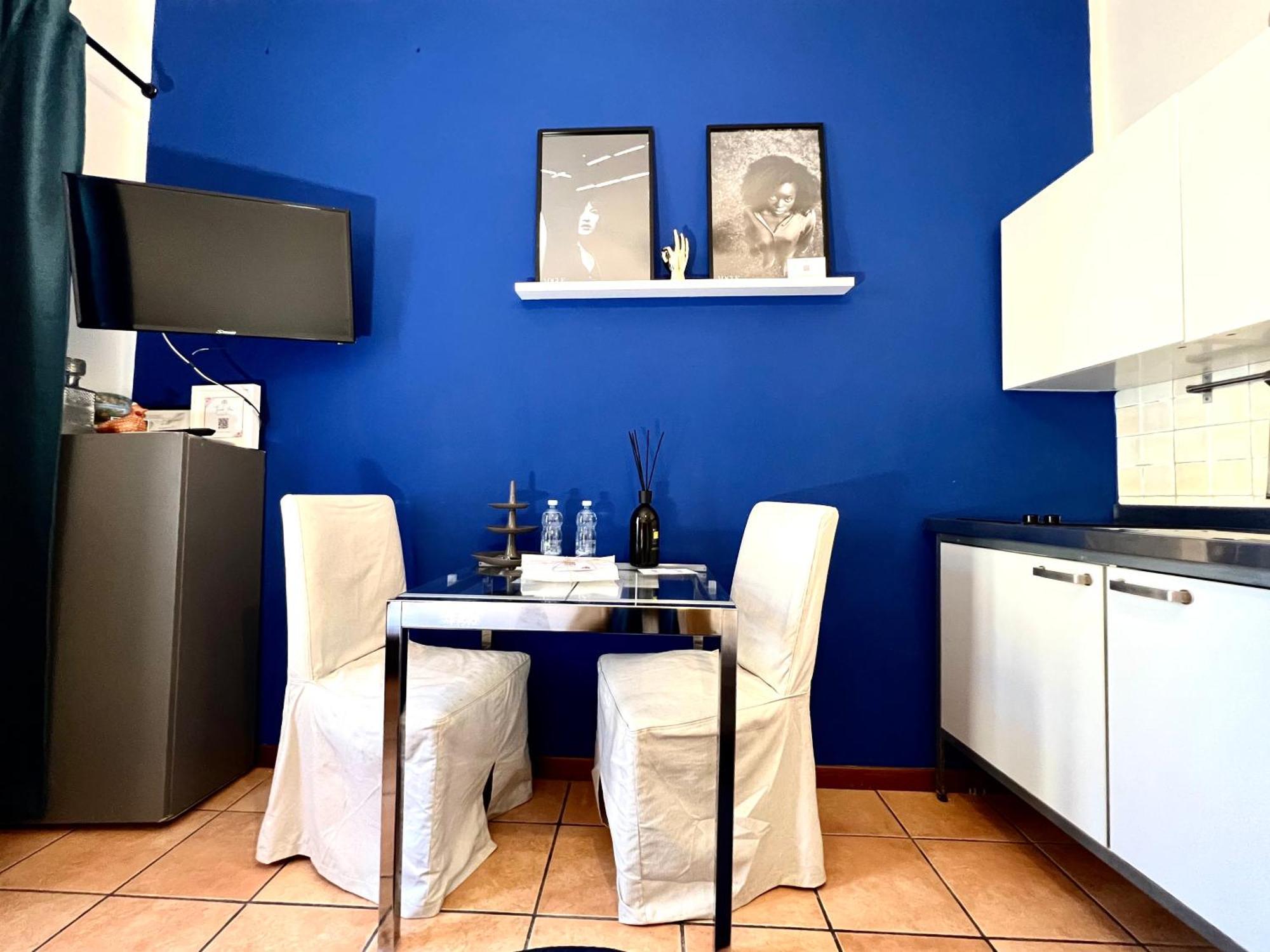Comecasa Grazioso Monolocale In Porta Romana Apartment Milan Bagian luar foto